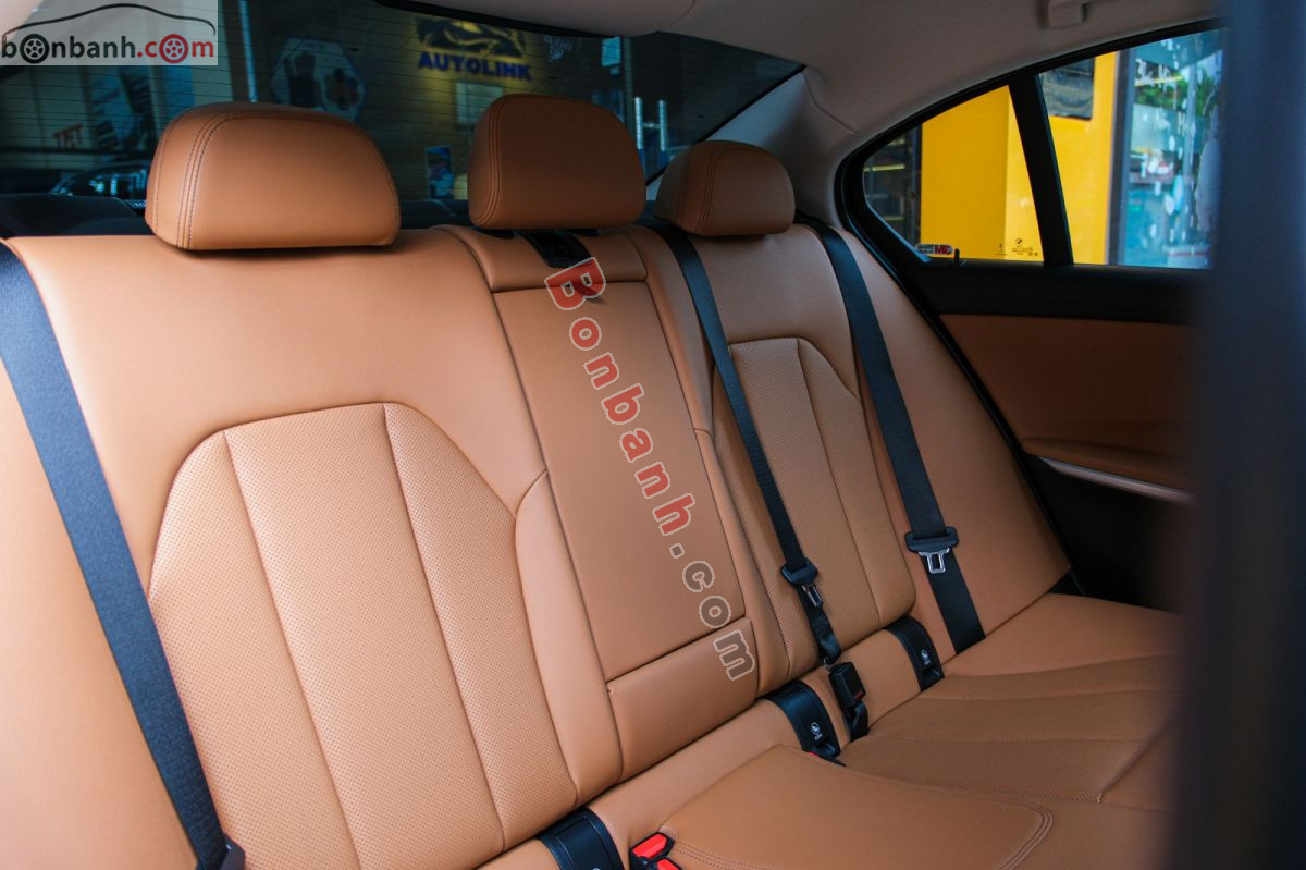 Bán ô tô BMW 3 Series 320i Sport Line - 2024 - xe cũ