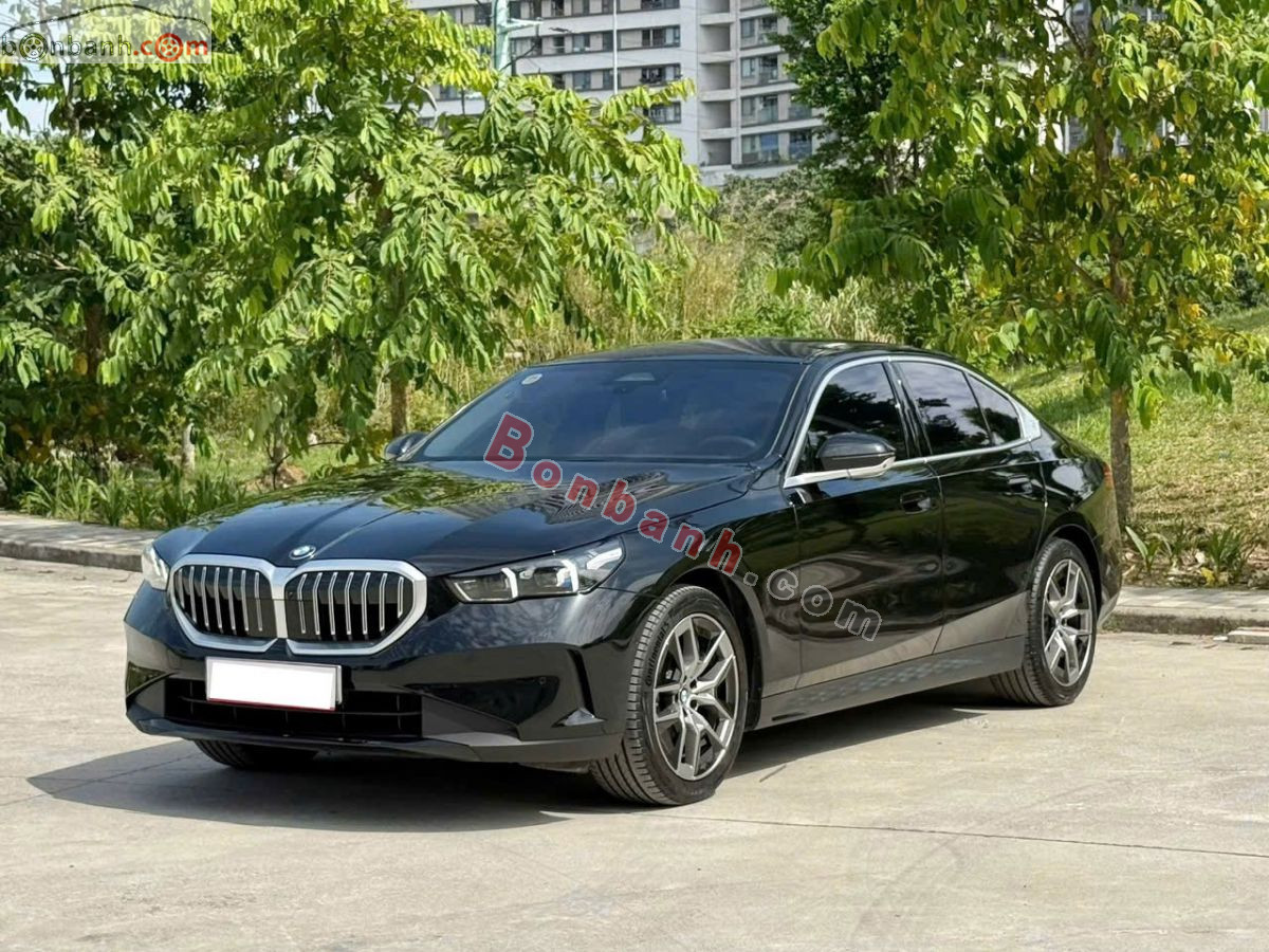 Bán ô tô BMW 5 Series 520i Premium - 2025 - xe cũ