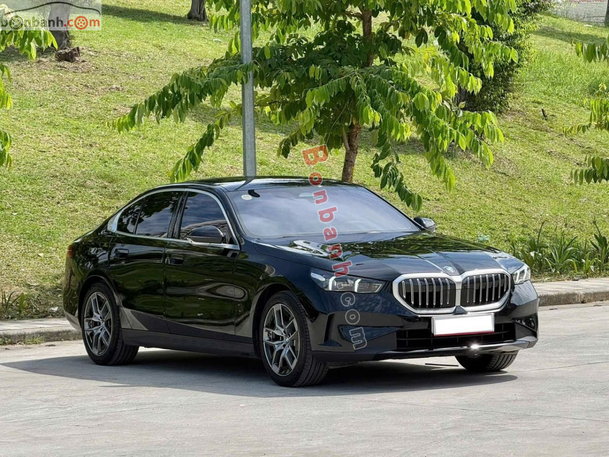 Bán ô tô BMW 5 Series 520i Premium - 2025 - xe cũ