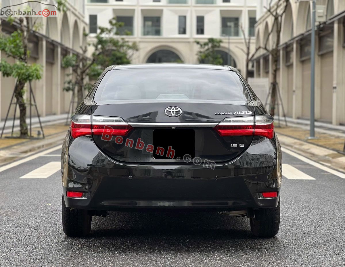 Bán ô tô Toyota Corolla altis 1.8E AT - 2017 - xe cũ