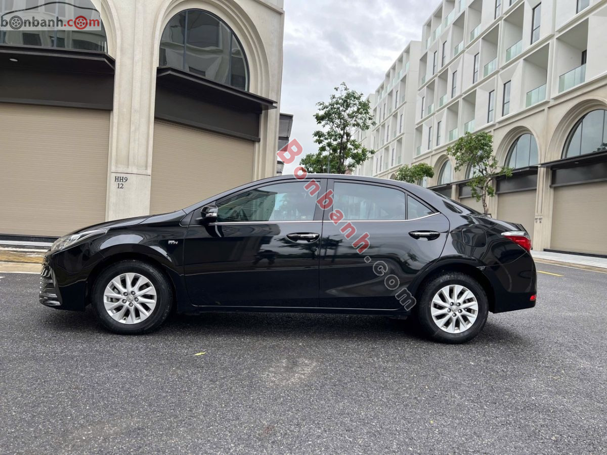 Bán ô tô Toyota Corolla altis 1.8E AT - 2017 - xe cũ