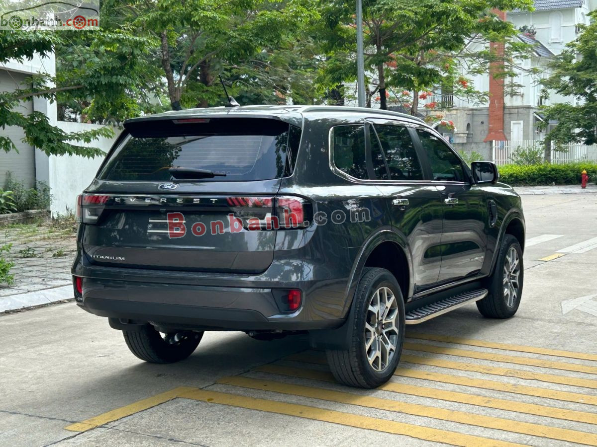 Bán ô tô Ford Everest Titanium 2.0L 4x2 AT - 2024 - xe cũ