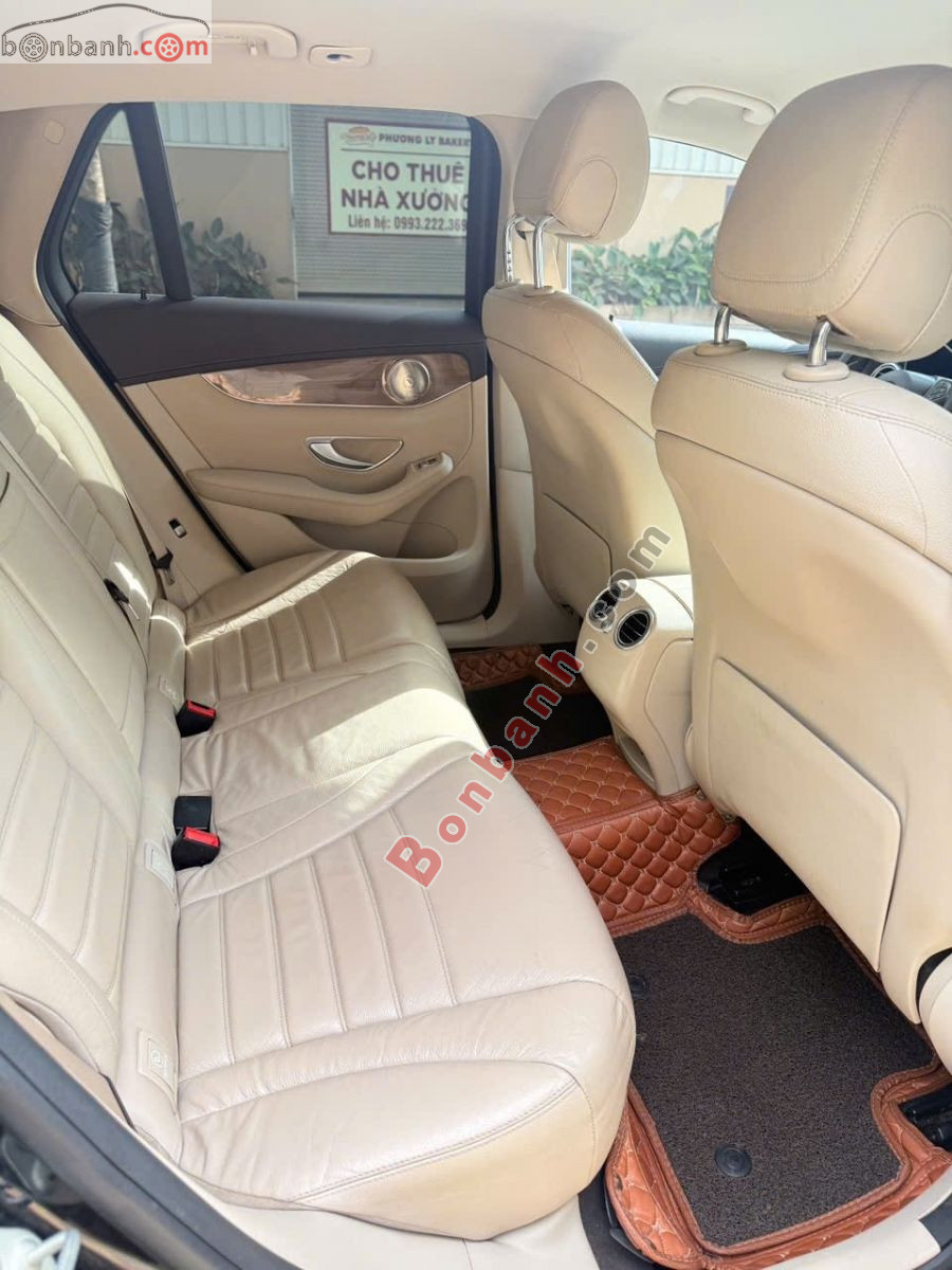 Bán ô tô Mercedes Benz GLC 250 4Matic - 2016 - xe cũ