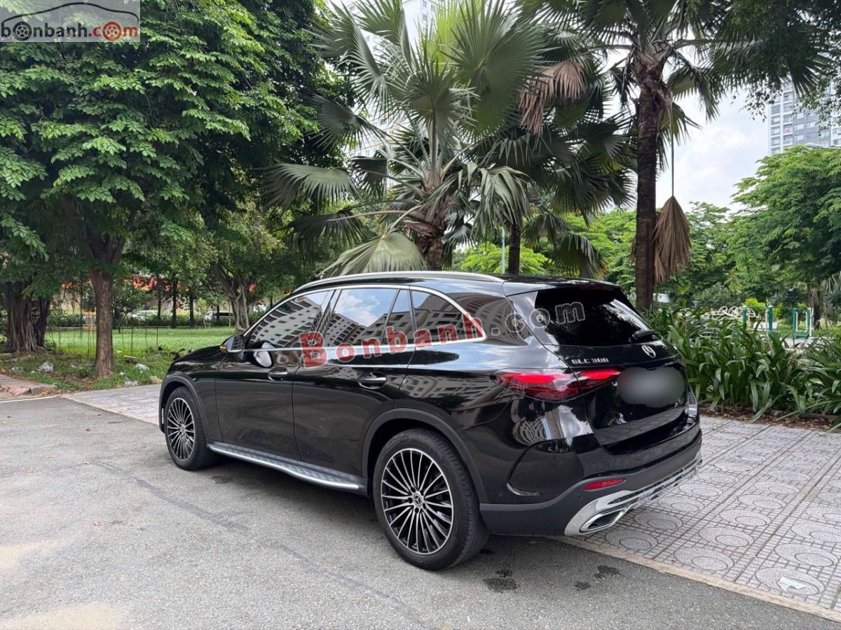 Bán ô tô Mercedes Benz GLC 300 4Matic - 2024 - xe cũ
