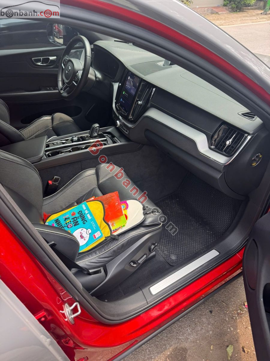 Bán ô tô Volvo XC60 R-Design B6 AWD - 2022 - xe cũ