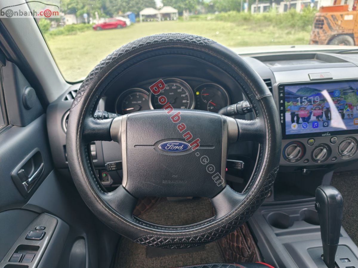 Bán ô tô Ford Everest Limited 2.5L 4x2 AT - 2013 - xe cũ