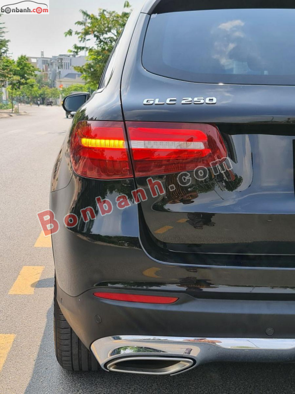 Bán ô tô Mercedes Benz GLC 250 4Matic - 2018 - xe cũ