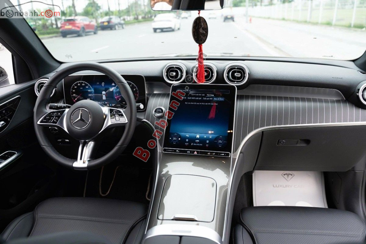Bán ô tô Mercedes Benz GLC 200 4Matic - 2025 - xe cũ