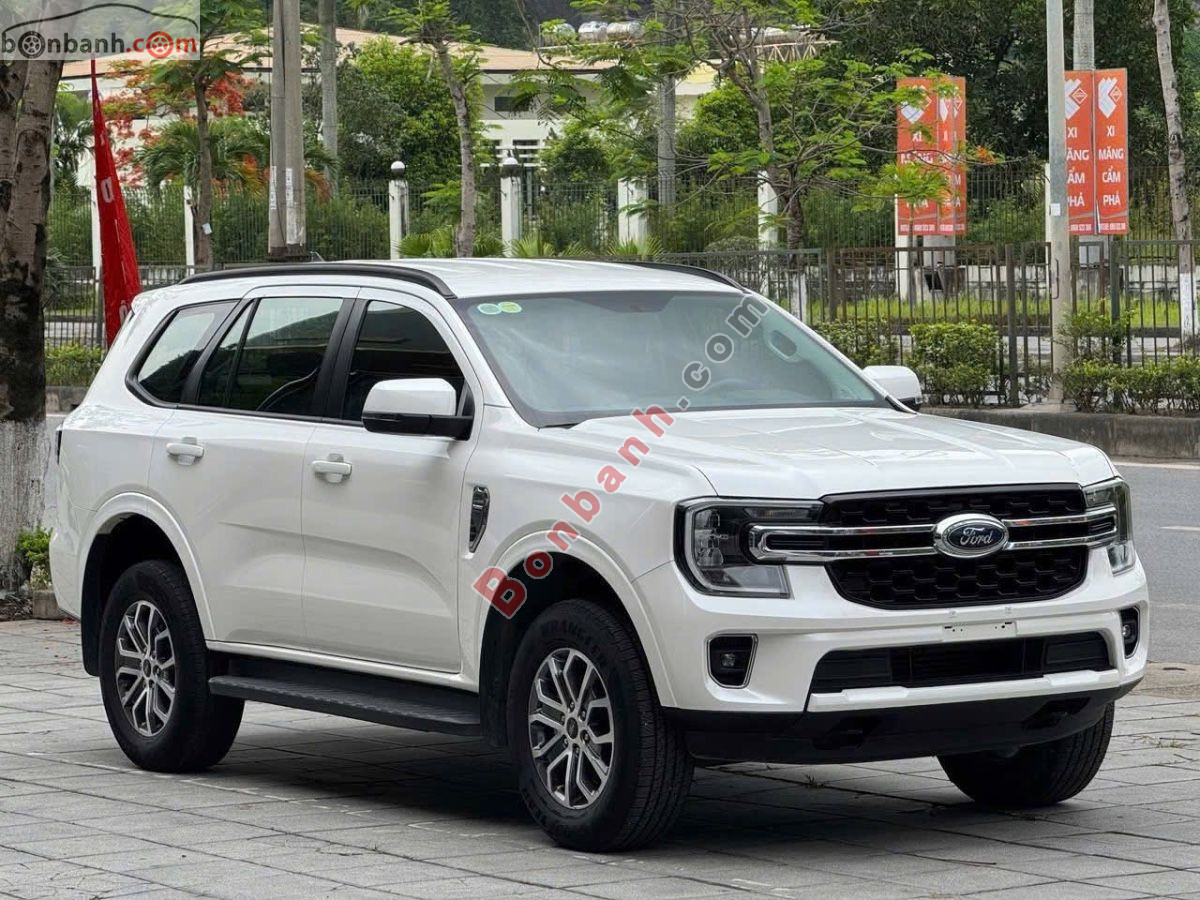 Bán ô tô Ford Everest Ambiente 2.0L 4x2 AT - 2022 - xe cũ