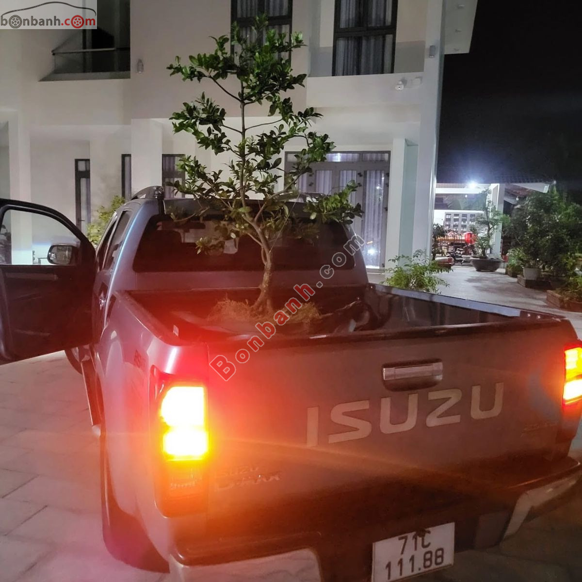 Bán ô tô Isuzu Dmax LS 3.0 4x4 AT - 2014 - xe cũ