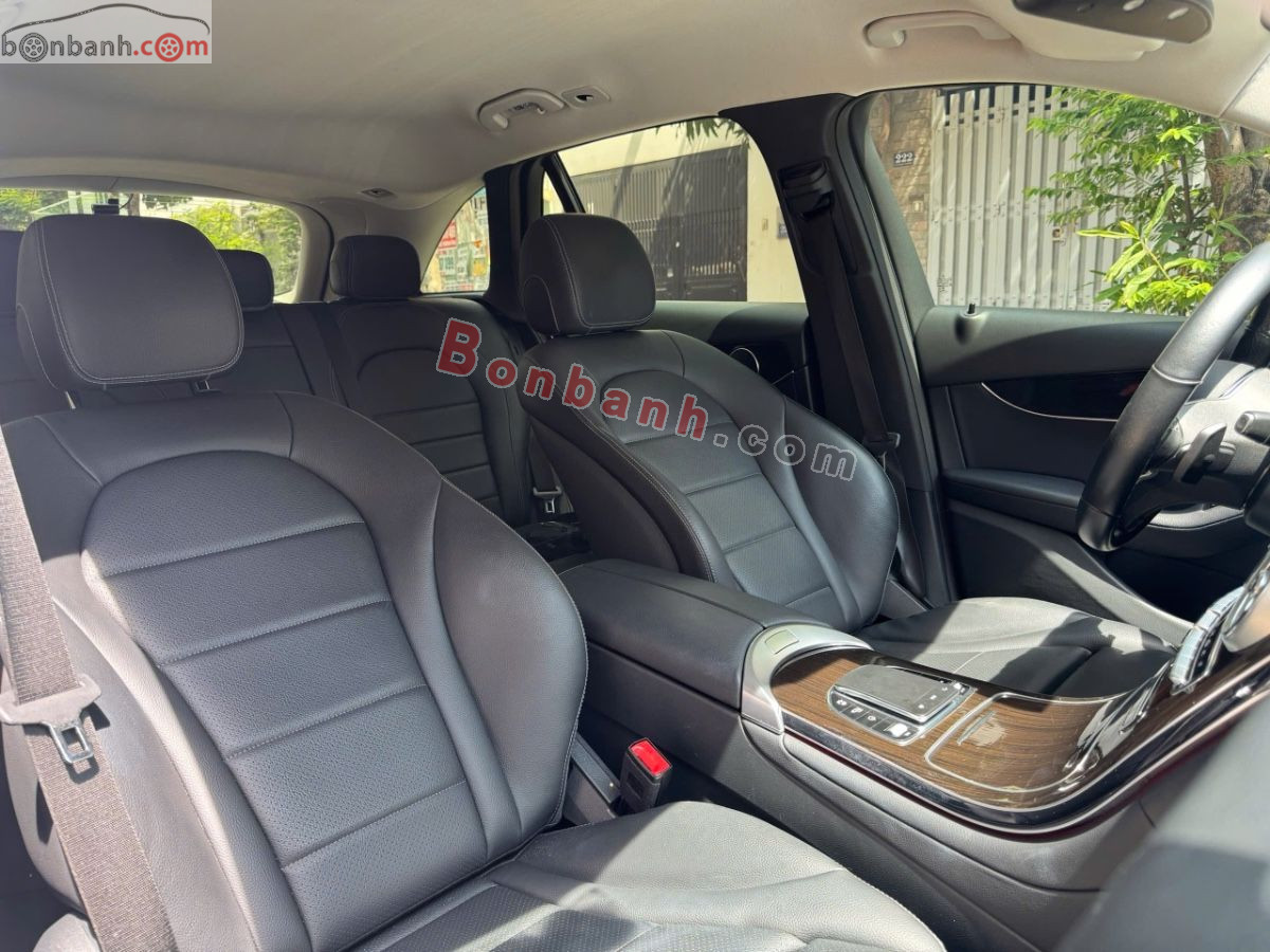 Bán ô tô Mercedes Benz GLC 200 - 2022 - xe cũ