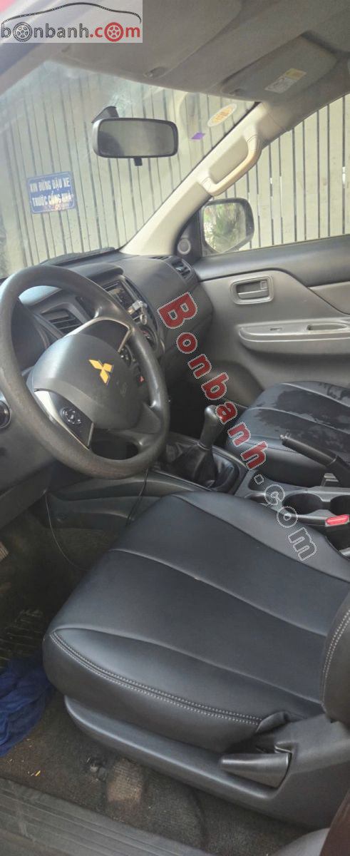 Bán ô tô Mitsubishi Triton 4x2 MT - 2020 - xe cũ