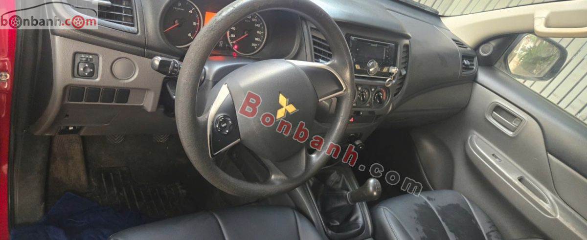Bán ô tô Mitsubishi Triton 4x2 MT - 2020 - xe cũ