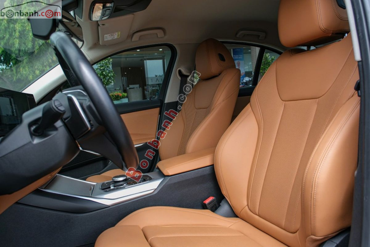 Bán ô tô BMW 3 Series 320i Sport Line - 2025 - xe cũ