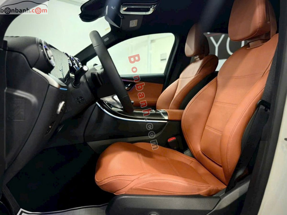 Bán ô tô Mercedes Benz GLC 200 4Matic - 2025 - xe mới