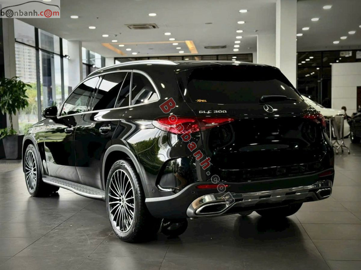 Bán ô tô Mercedes Benz GLC 300 4Matic - 2025 - xe mới