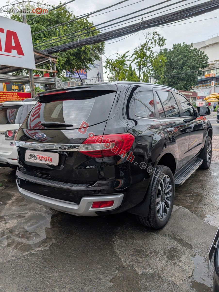 Bán ô tô Ford Everest Titanium 2.0L 4x2 AT - 2022 - xe cũ