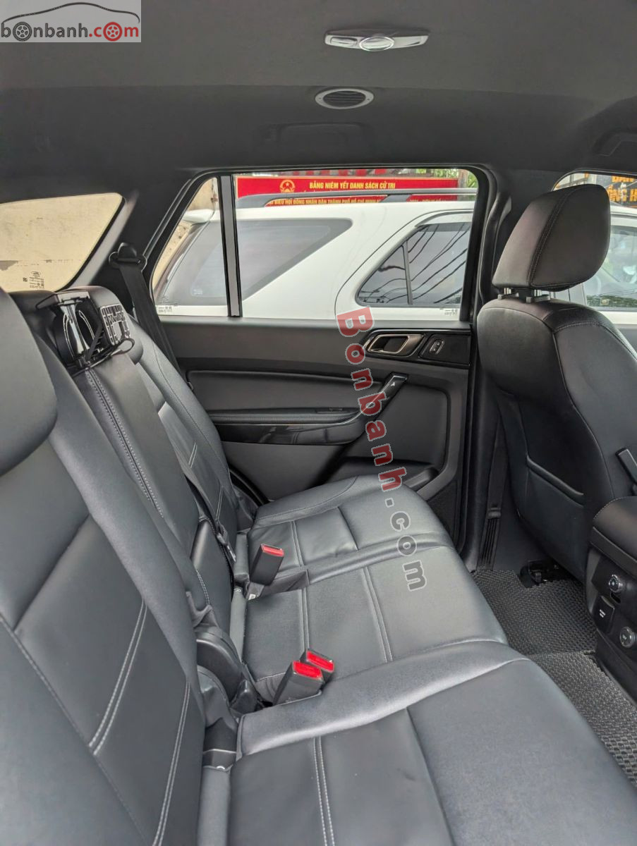 Bán ô tô Ford Everest Titanium 2.0L 4x2 AT - 2022 - xe cũ