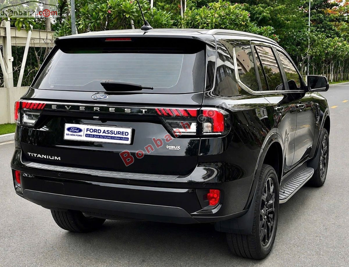 Bán ô tô Ford Everest Titanium 2.0L 4x2 AT - 2024 - xe cũ