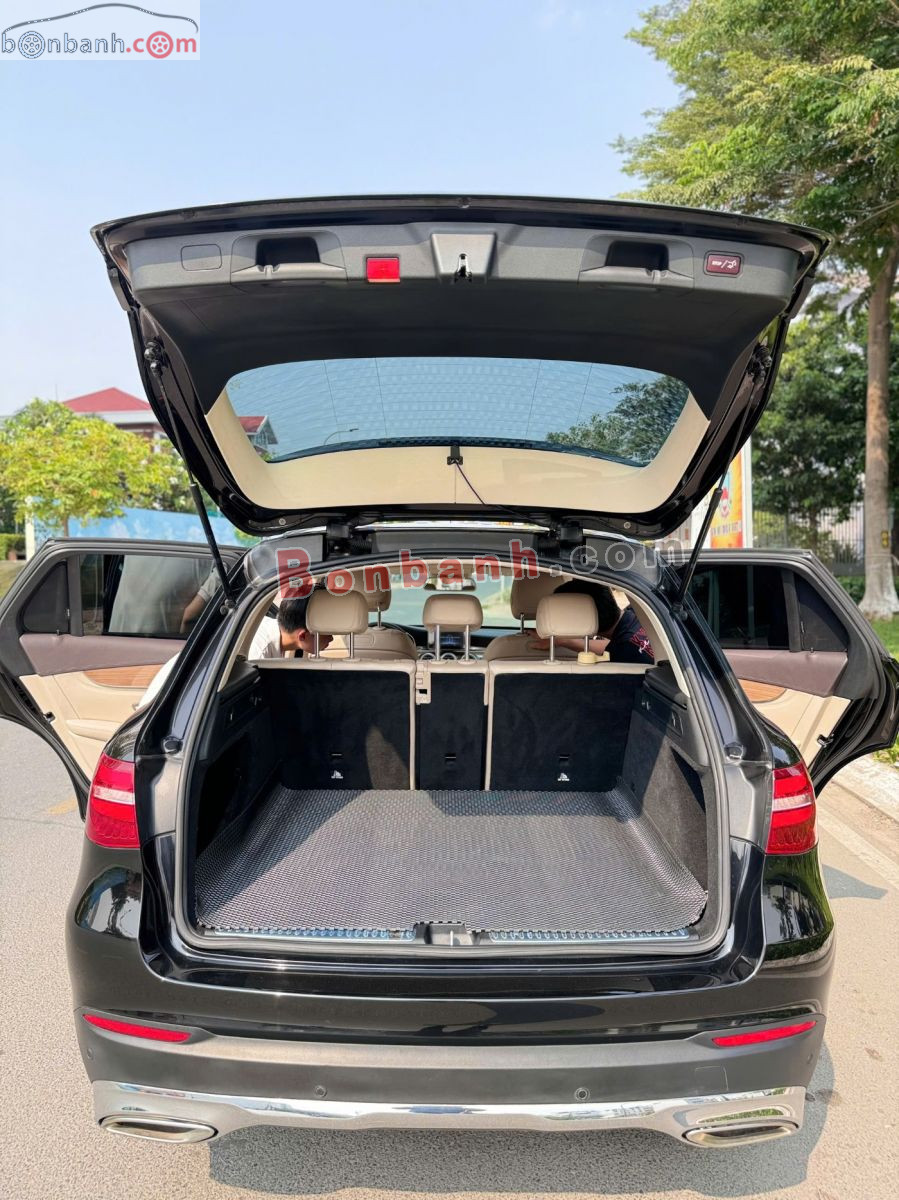 Bán ô tô Mercedes Benz GLC 250 4Matic - 2018 - xe cũ