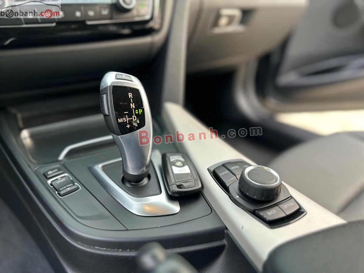 Bán ô tô BMW 3 Series 320i - 2016 - xe cũ