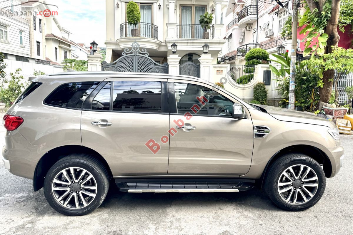 Bán ô tô Ford Everest Titanium 2.0L 4x4 AT - 2019 - xe cũ