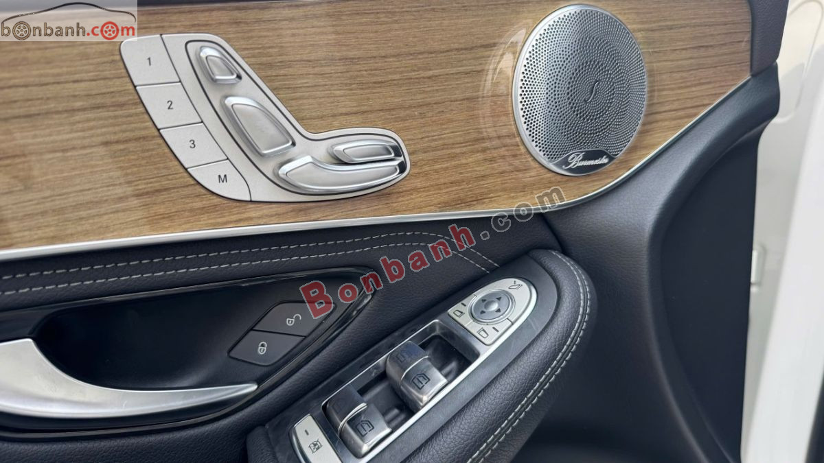 Bán ô tô Mercedes Benz GLC 250 4Matic - 2018 - xe cũ