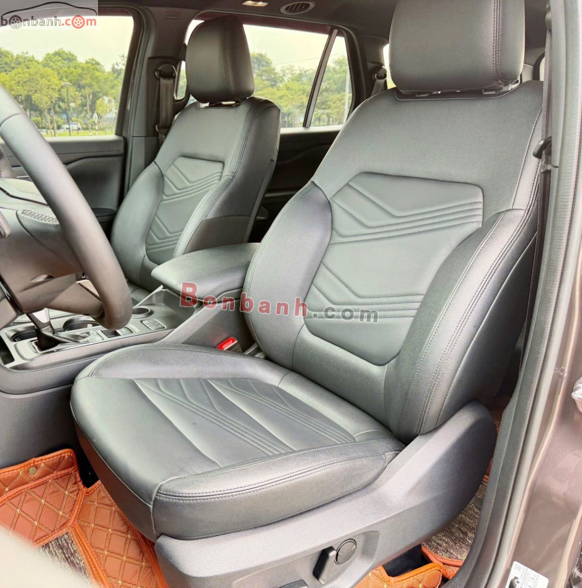 Bán ô tô Ford Everest Titanium 2.0L 4x2 AT - 2025 - xe cũ