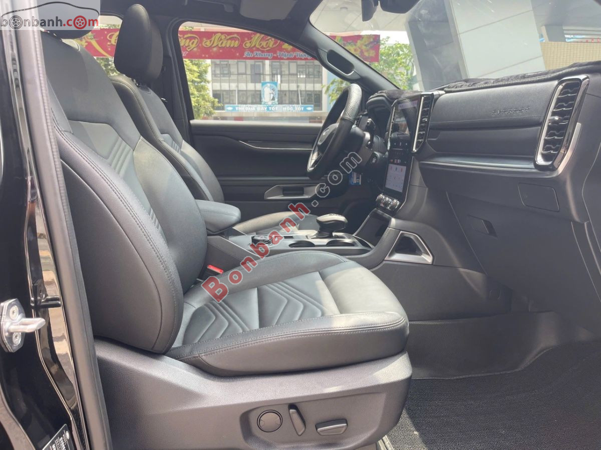 Bán ô tô Ford Everest Titanium Plus 2.0L 4x4 AT - 2025 - xe cũ