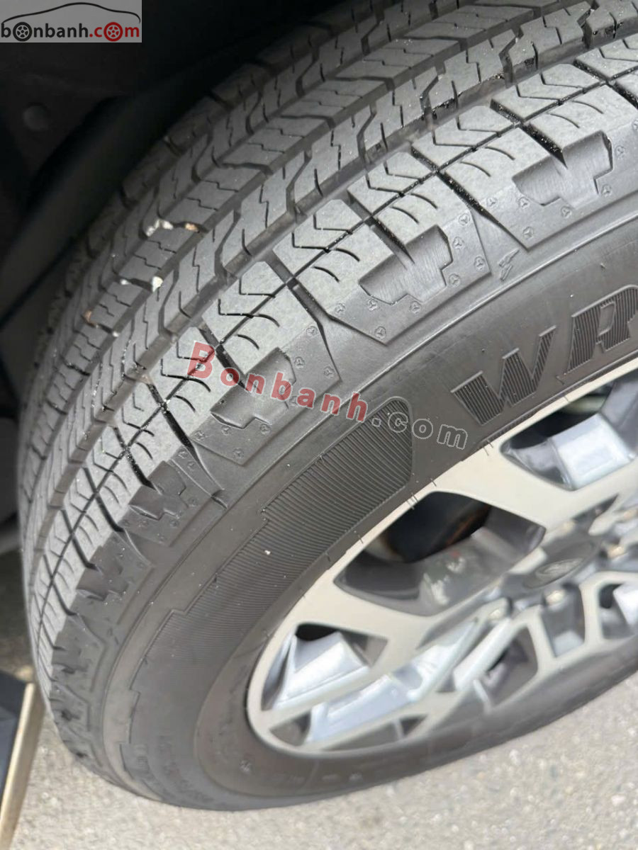Bán ô tô Ford Everest Titanium 2.0L 4x2 AT - 2025 - xe cũ