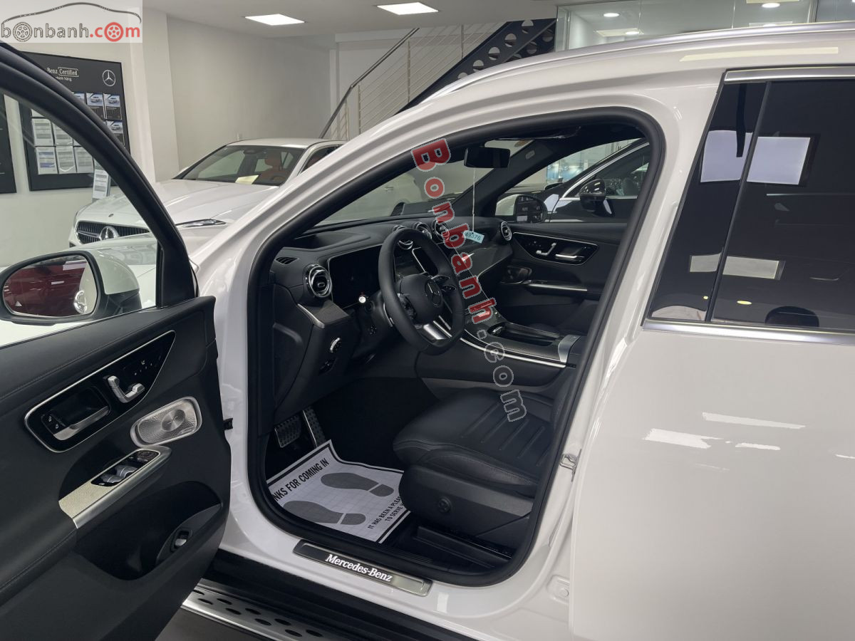 Bán ô tô Mercedes Benz GLC 300 4Matic - 2025 - xe cũ