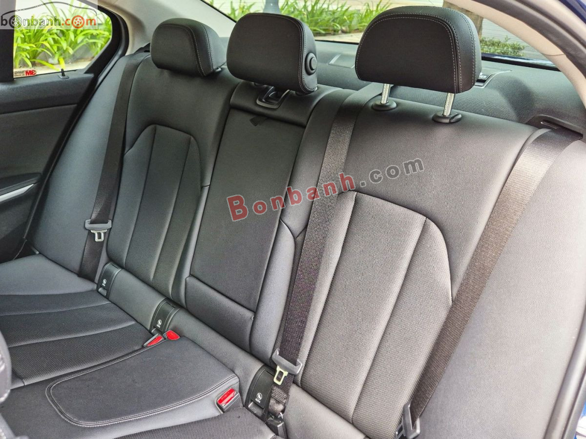 Bán ô tô BMW 3 Series 320i Sport Line - 2024 - xe cũ