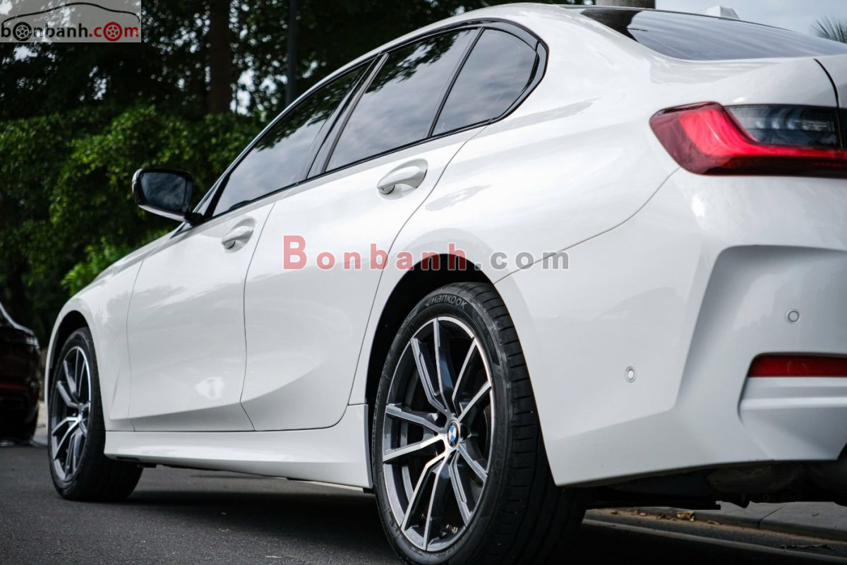 Bán ô tô BMW 3 Series 320i Sport Line - 2025 - xe cũ