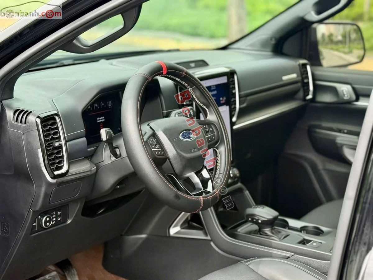 Bán ô tô Ford Everest Platinum 2.0L 4x4 AT - 2025 - xe cũ