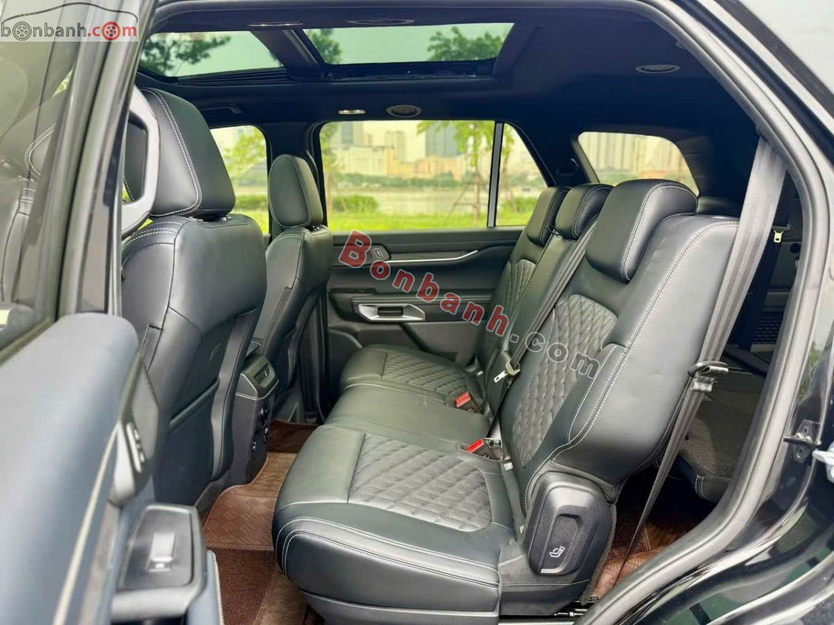 Bán ô tô Ford Everest Platinum 2.0L 4x4 AT - 2025 - xe cũ