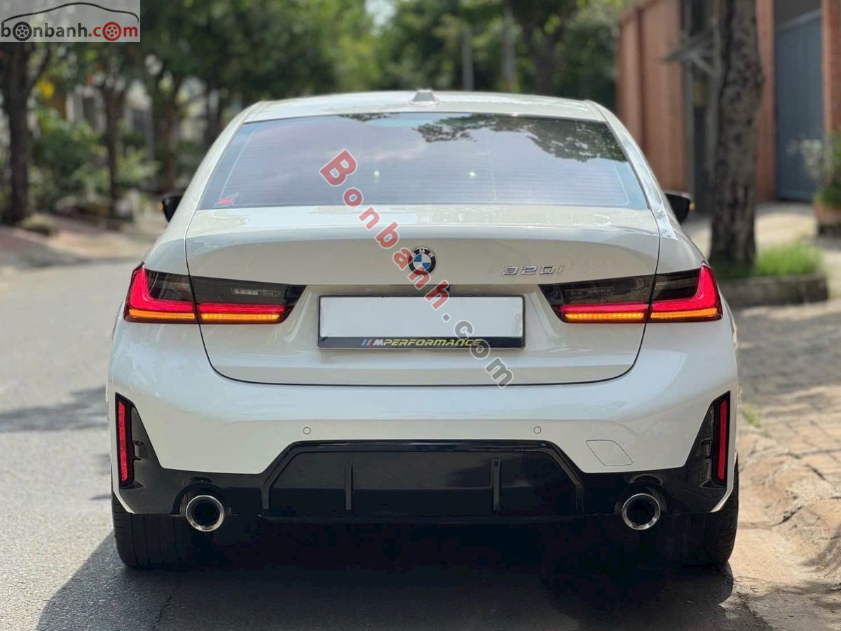 Bán ô tô BMW 3 Series 320i M Sport - 2023 - xe cũ