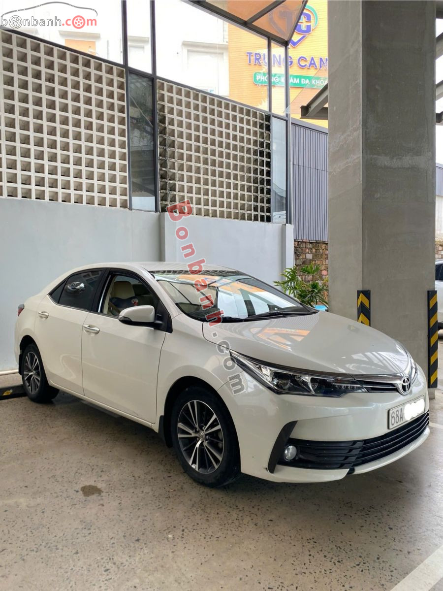 Bán ô tô Toyota Corolla altis 1.8G AT - 2018 - xe cũ