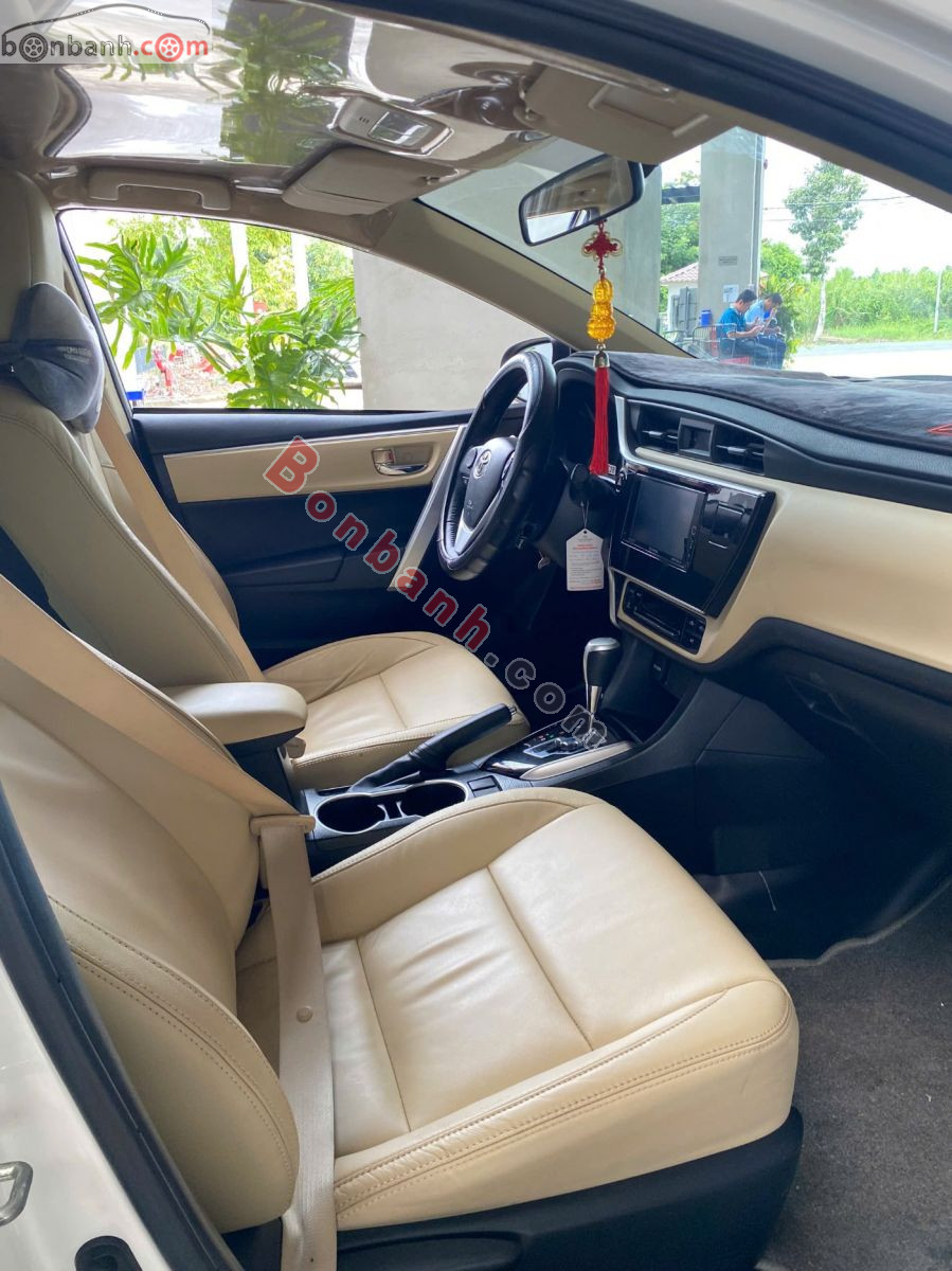 Bán ô tô Toyota Corolla altis 1.8G AT - 2018 - xe cũ