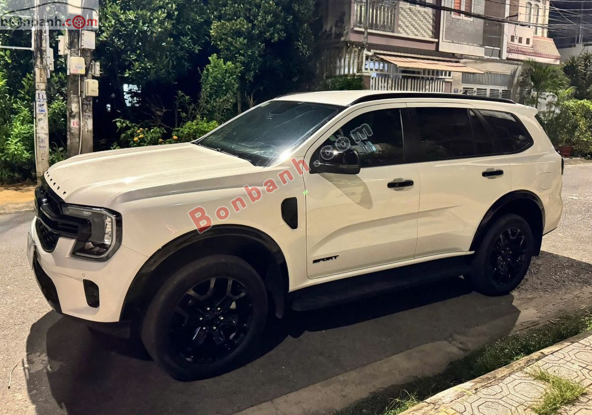 Bán ô tô Ford Everest Sport 2.0L 4x2 AT - 2022 - xe cũ