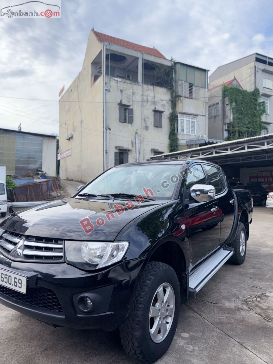 Bán ô tô Mitsubishi Triton GLX 4x2 MT - 2012 - xe cũ