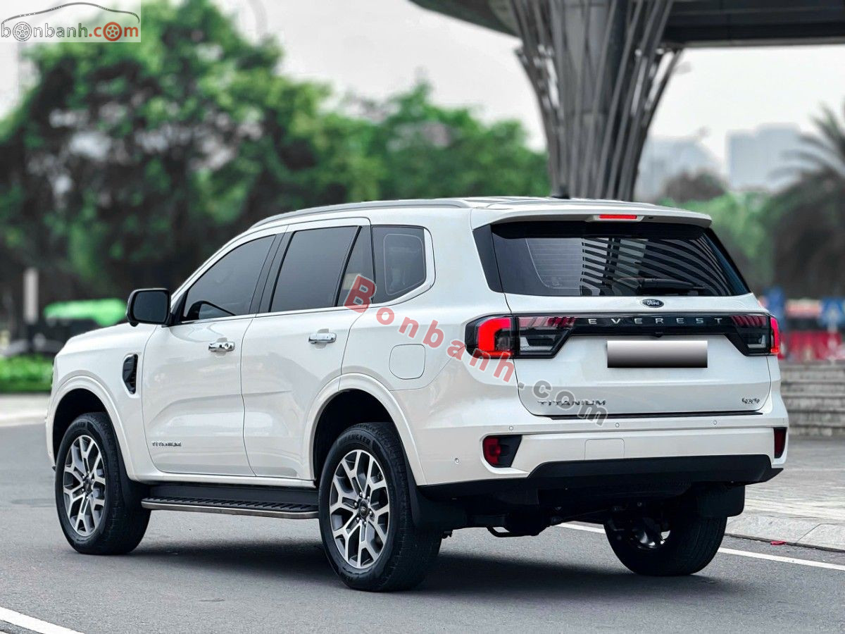 Bán ô tô Ford Everest Titanium Plus 2.0L 4x4 AT - 2024 - xe cũ