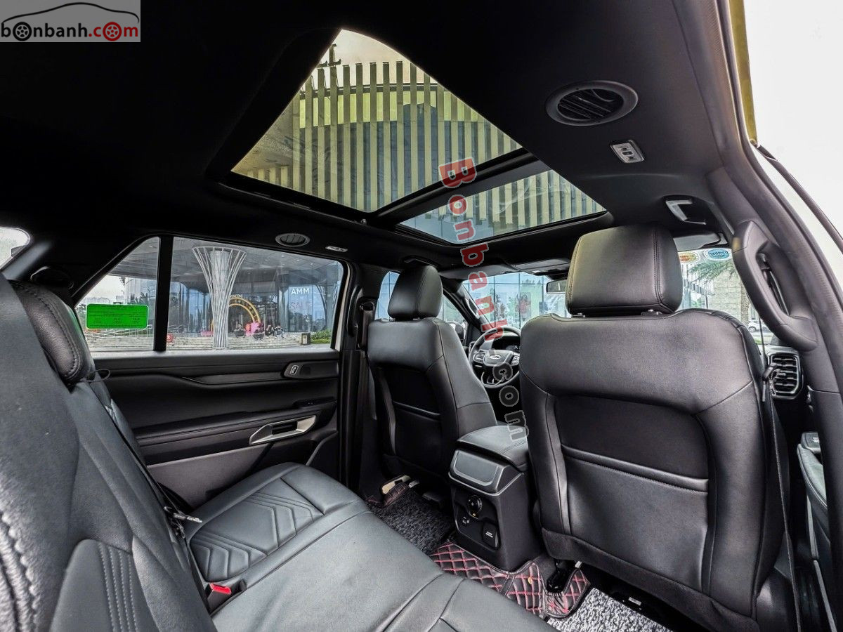 Bán ô tô Ford Everest Titanium Plus 2.0L 4x4 AT - 2024 - xe cũ