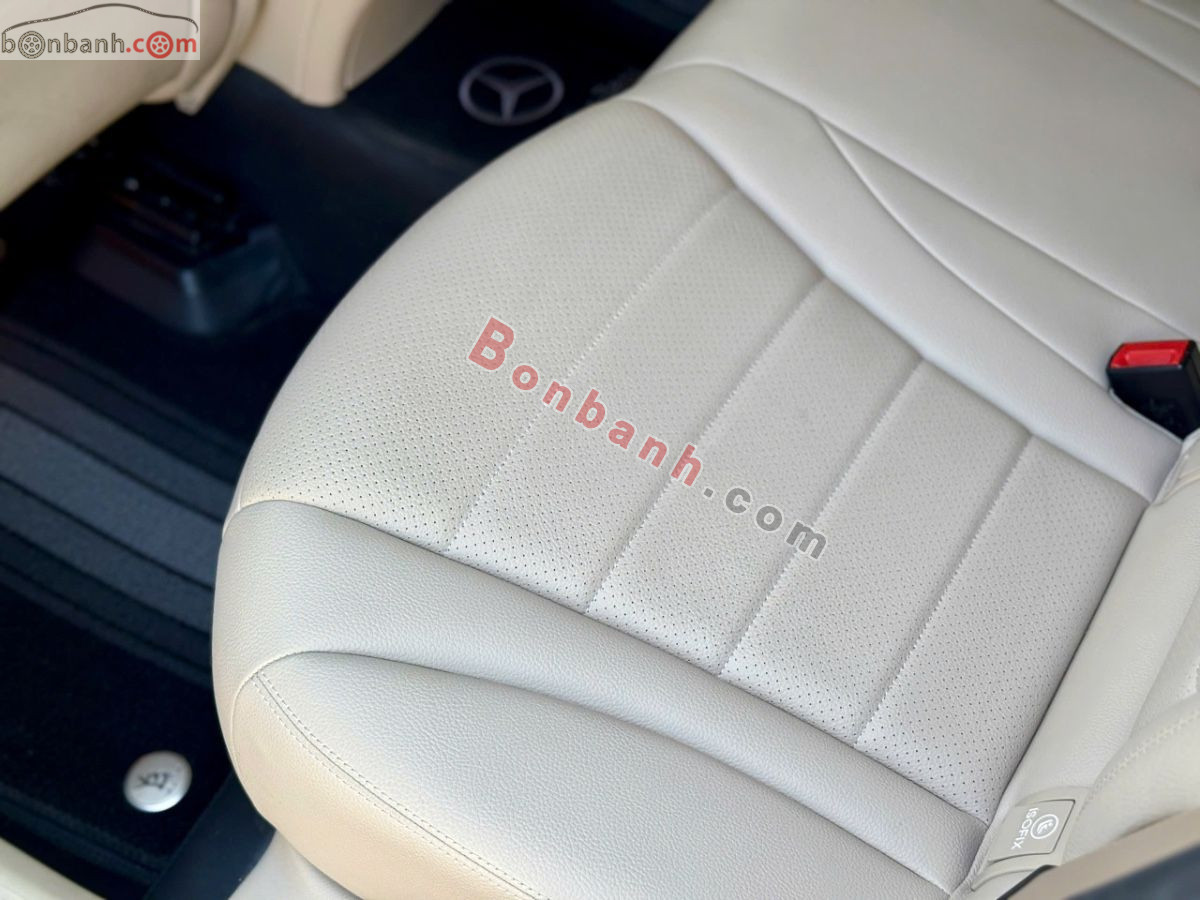 Bán ô tô Mercedes Benz GLC 200 - 2022 - xe cũ