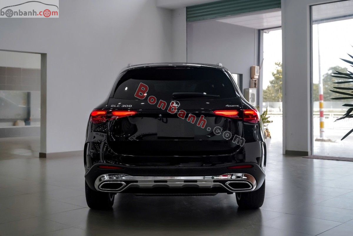 Bán ô tô Mercedes Benz GLC 300 4Matic - 2023 - xe cũ