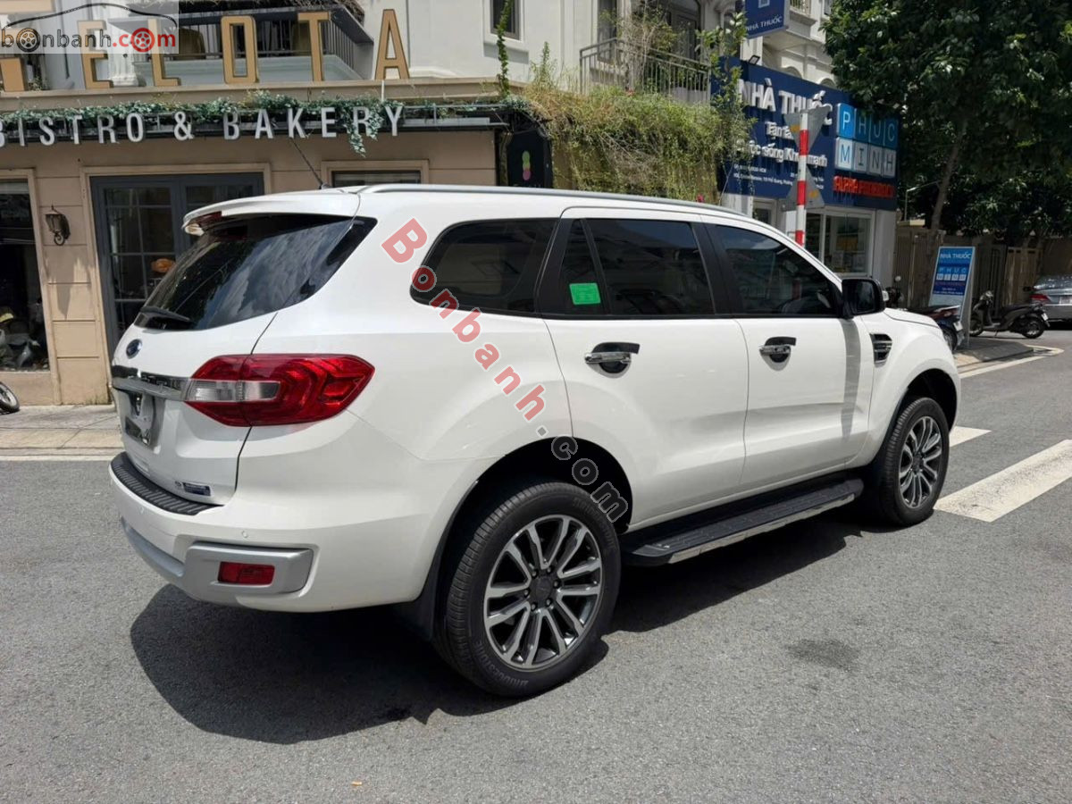Bán ô tô Ford Everest Titanium 2.0L 4x2 AT - 2022 - xe cũ