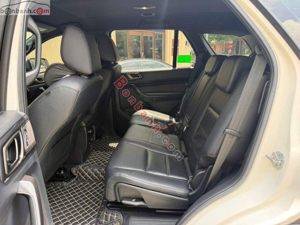 Bán ô tô Ford Everest Titanium 2.0L 4x2 AT - 2022 - xe cũ