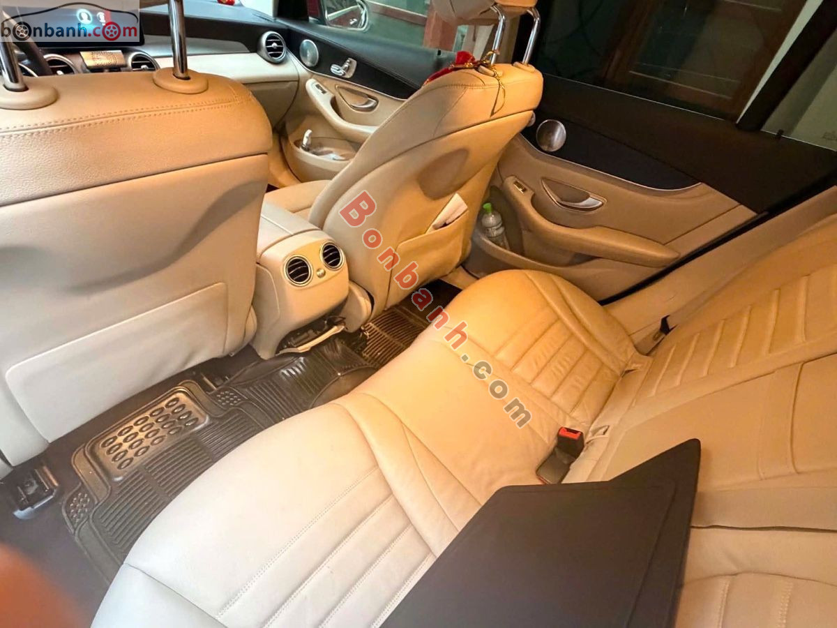 Bán ô tô Mercedes Benz GLC 300 4Matic - 2021 - xe cũ