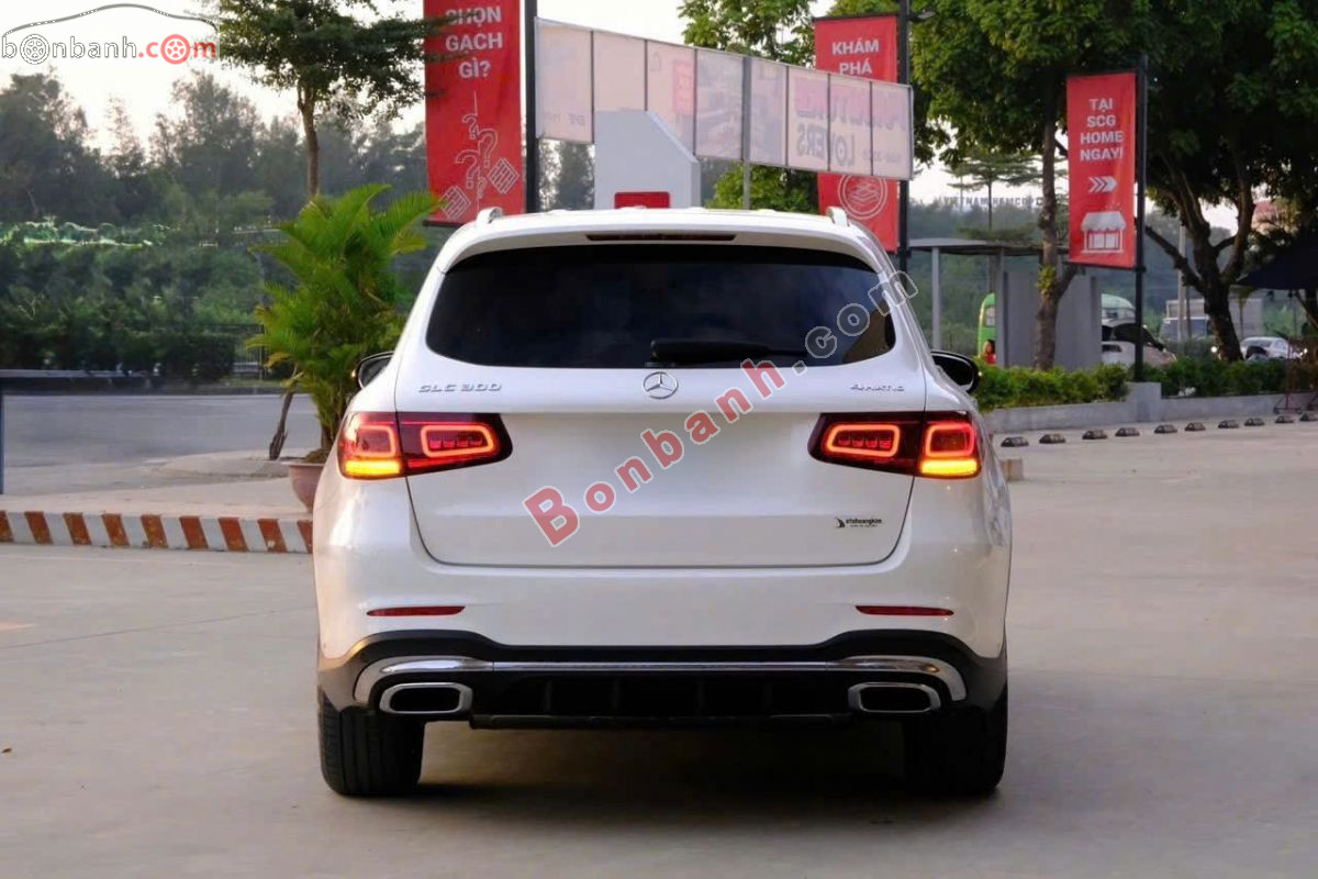 Bán ô tô Mercedes Benz GLC 300 4Matic - 2021 - xe cũ
