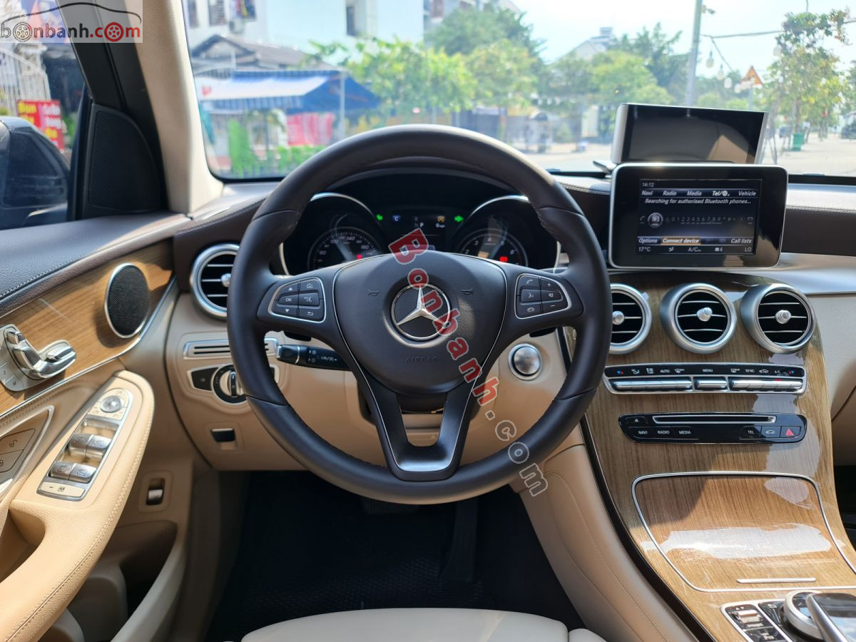 Bán ô tô Mercedes Benz GLC 250 4Matic - 2018 - xe cũ