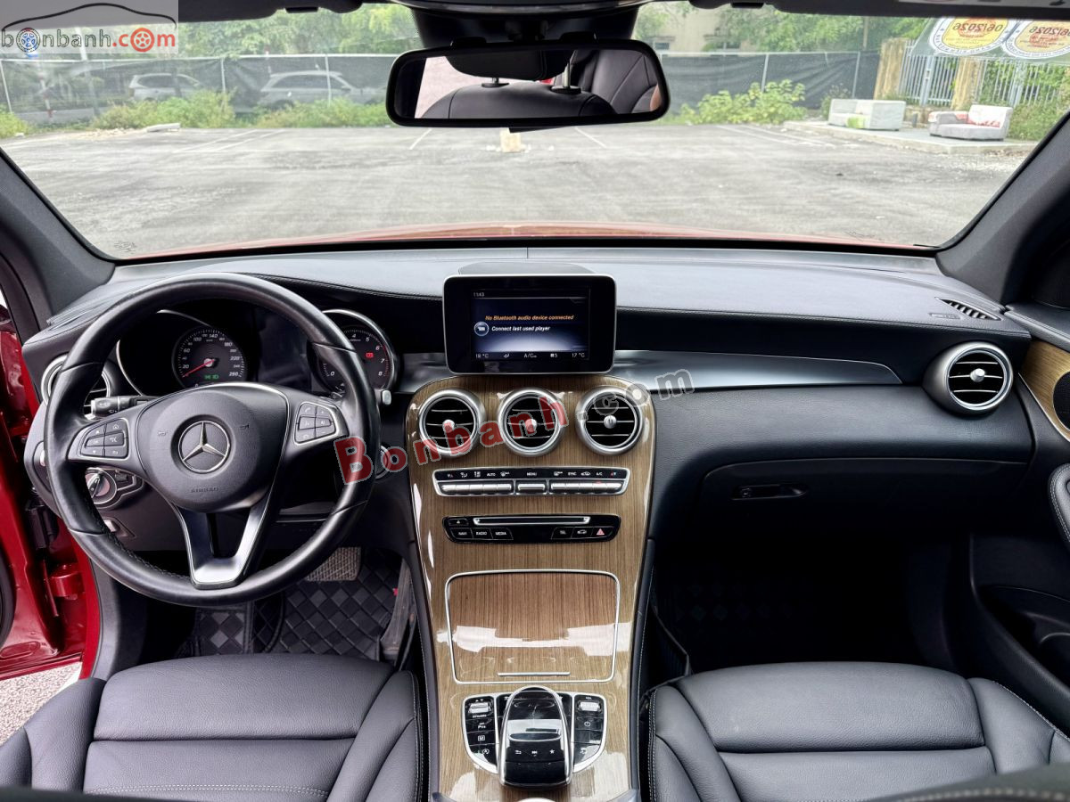 Bán ô tô Mercedes Benz GLC 250 4Matic - 2017 - xe cũ
